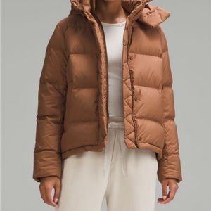Lululemon wunder puffer jacket amazing condition worn twice SZ 8 Sells for $298